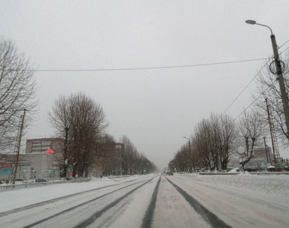 Уборка дорог в Северодвинске идёт круглосуточно